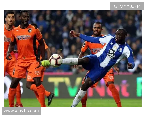 安德莱赫特与比尔肖特的精彩对决揭示足球魅力与战术较量 安德莱赫特与比尔肖特的精彩对决揭示足球魅力与战术较量