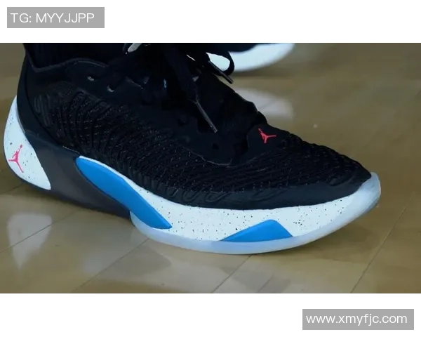 东契奇篮球鞋一代评测与推荐适合不同场合的穿搭指南